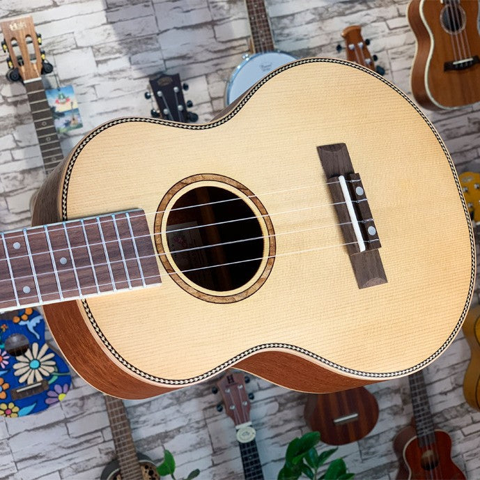 Premium 23-Inch Acoustic Ukulele Stornfield