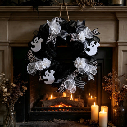 Halloween-Themed Decorative Wreath