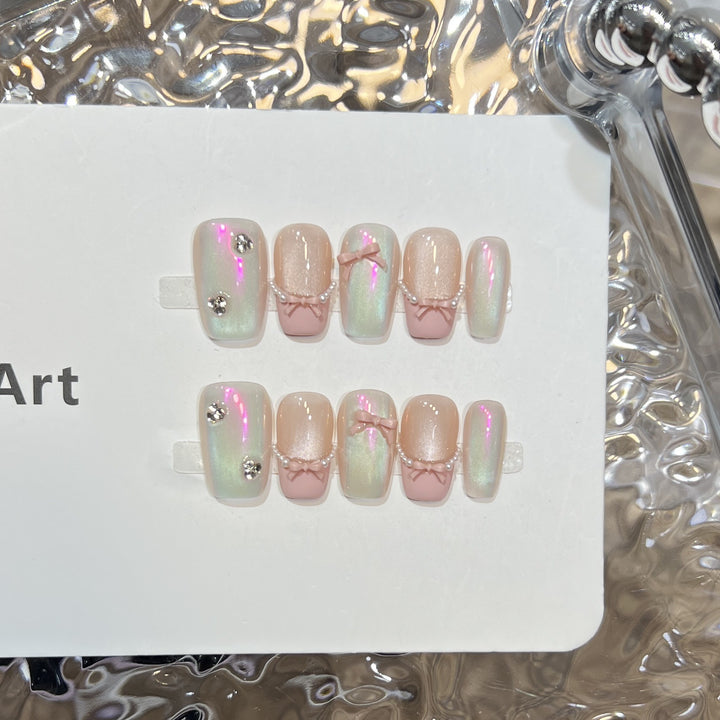 Decorative Press-On Nail Art Set with Artistic Bow and Pearl Accents Stornfield