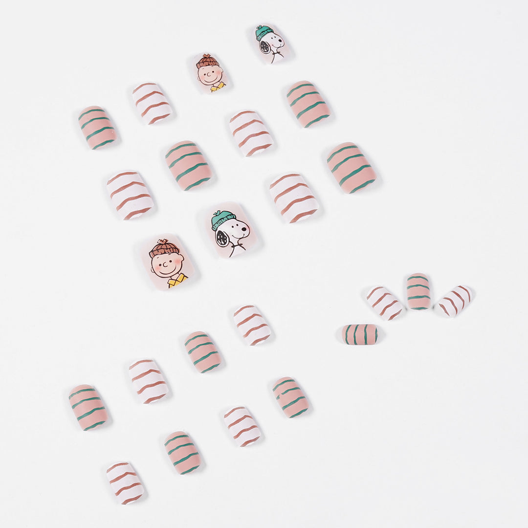 Artificial artificial nails with playful mascot design Stornfield