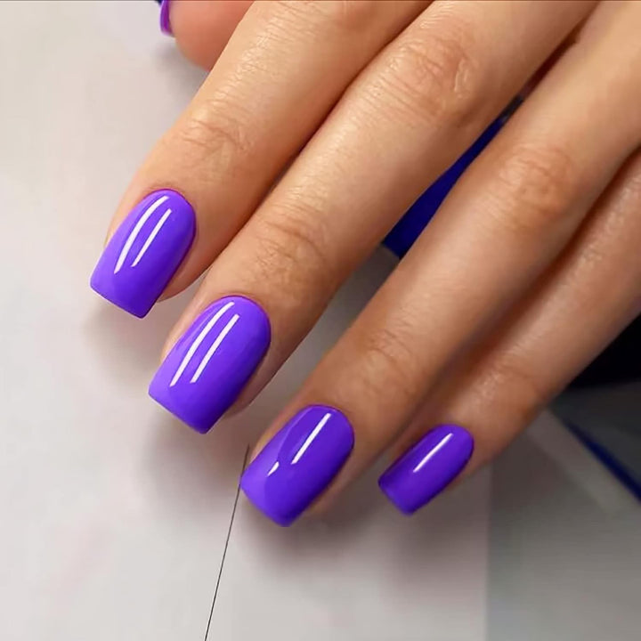Acrylic nail set with elegant, natural finish Stornfield