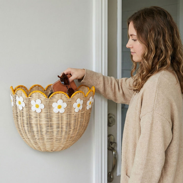 Wall basket with floral pattern Stornfield