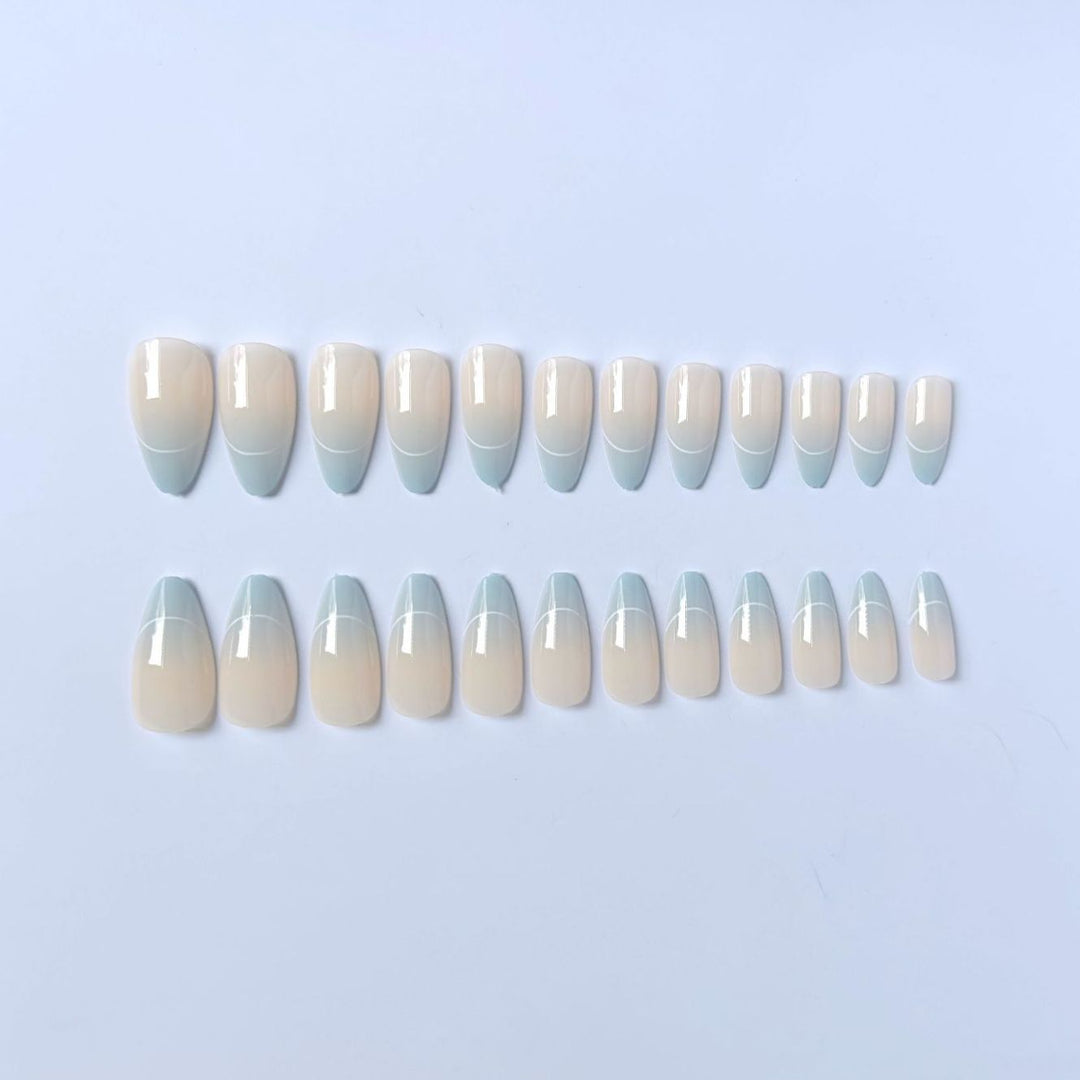 Stylish Gel Nail Art Design