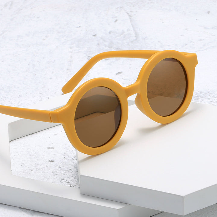 Women's stylish round sunglasses with modern plastic frame Stornfield