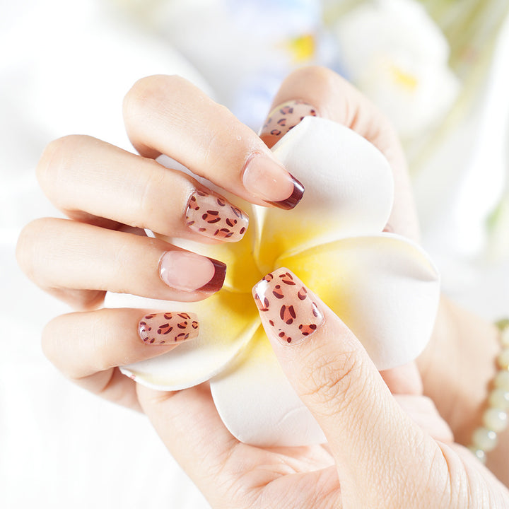 Trendy Animal Print Press-On Nail Set Stornfield