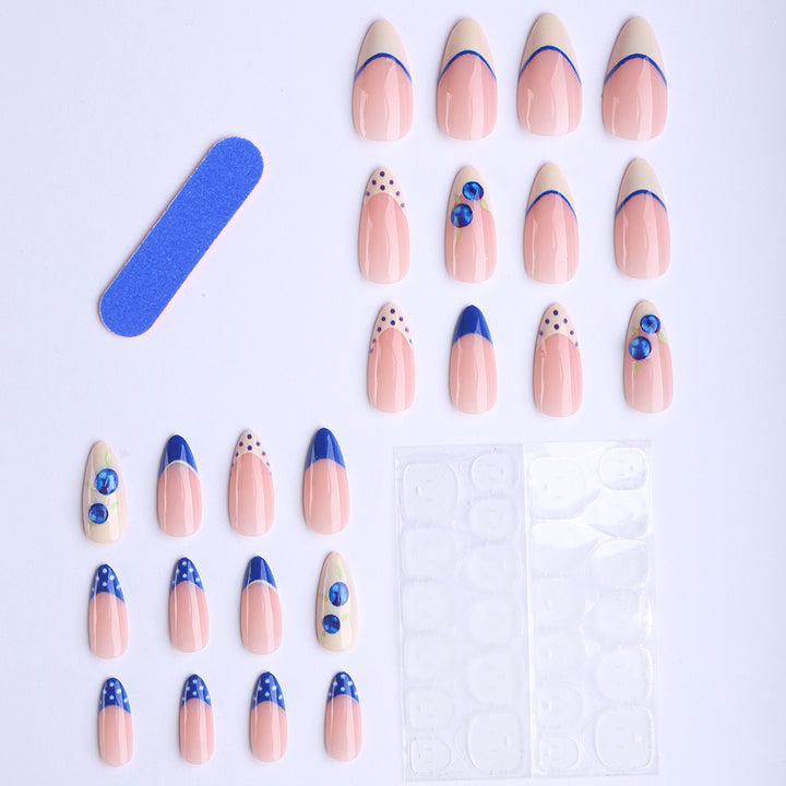 Artificial Nails with Artistic Accents Stornfield