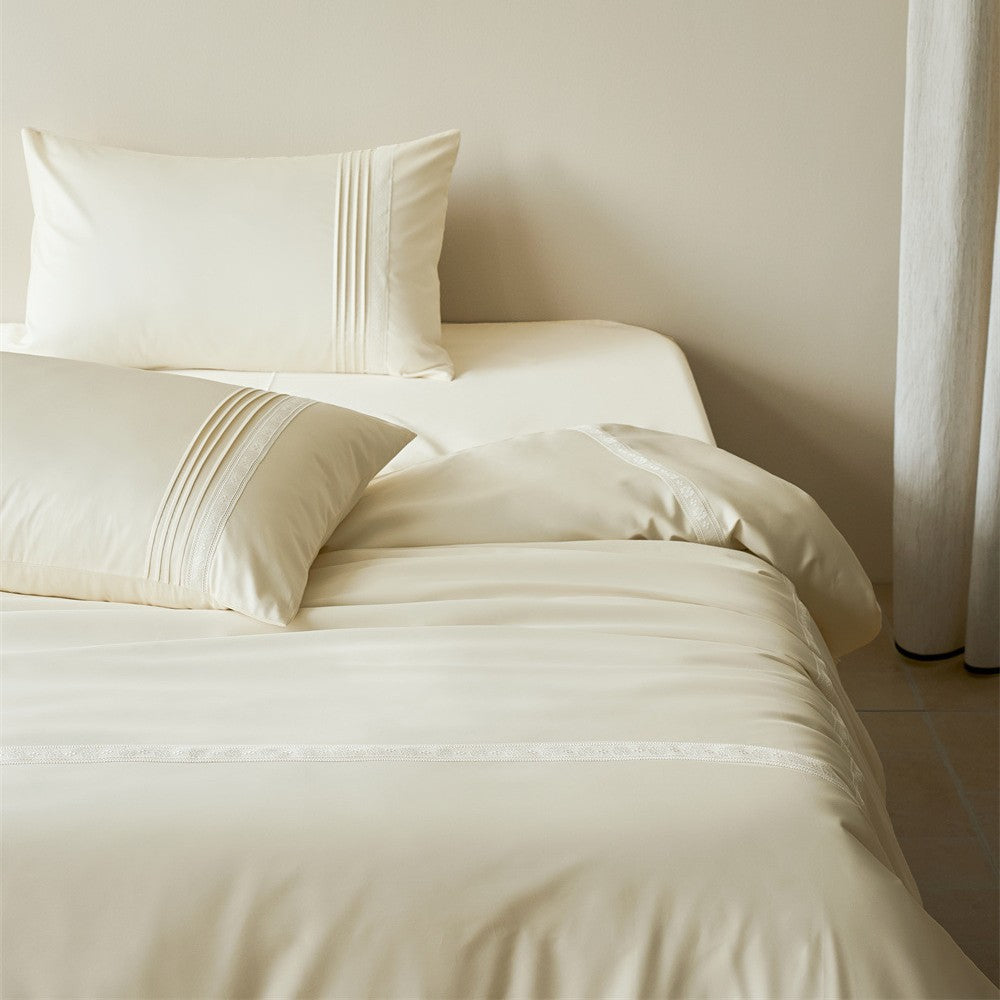 Luxurious cotton satin bedding set with fine lace trim