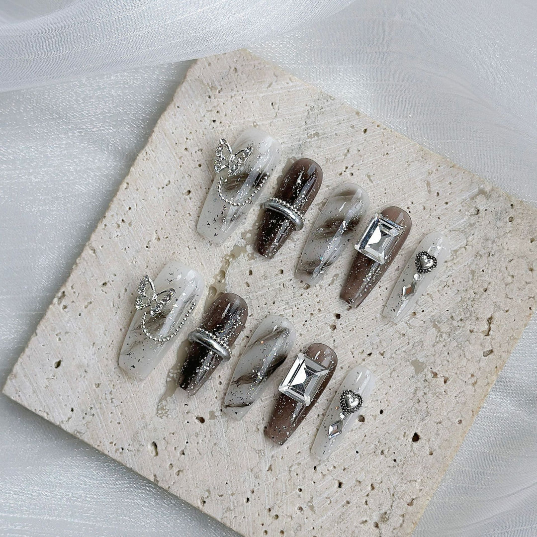 Stylish Press-On Nail Set with Geometric Rhinestone Accents