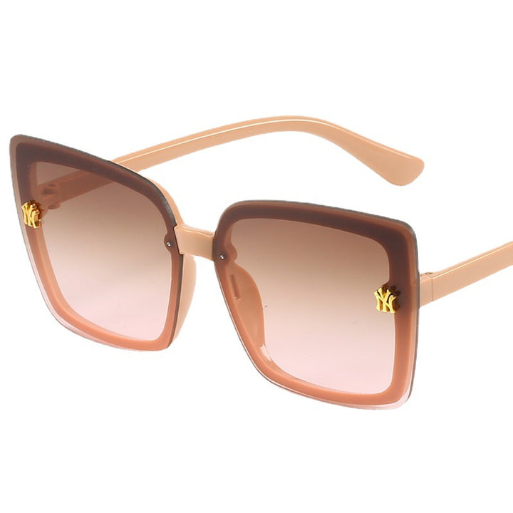 Ladies stylish square sunglasses with elegant details Stornfield