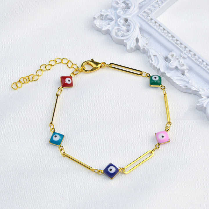 Artistic Eye Charm Bracelet Stornfield