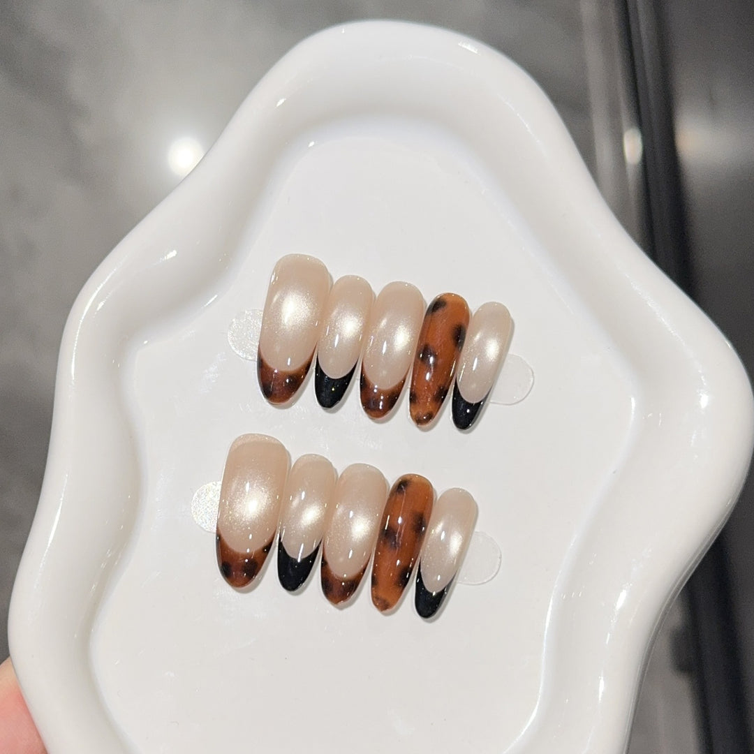 Exclusive art nail tips with elegant color gradient Stornfield
