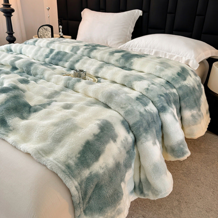 Luxurious Soft Faux Fur Blanket Stornfield