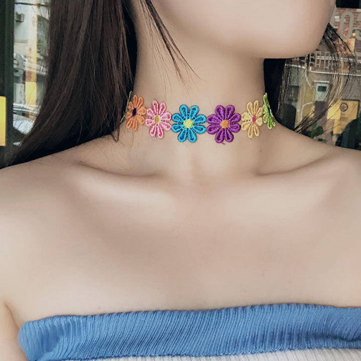 Blumen Choker Necklace Stornfield