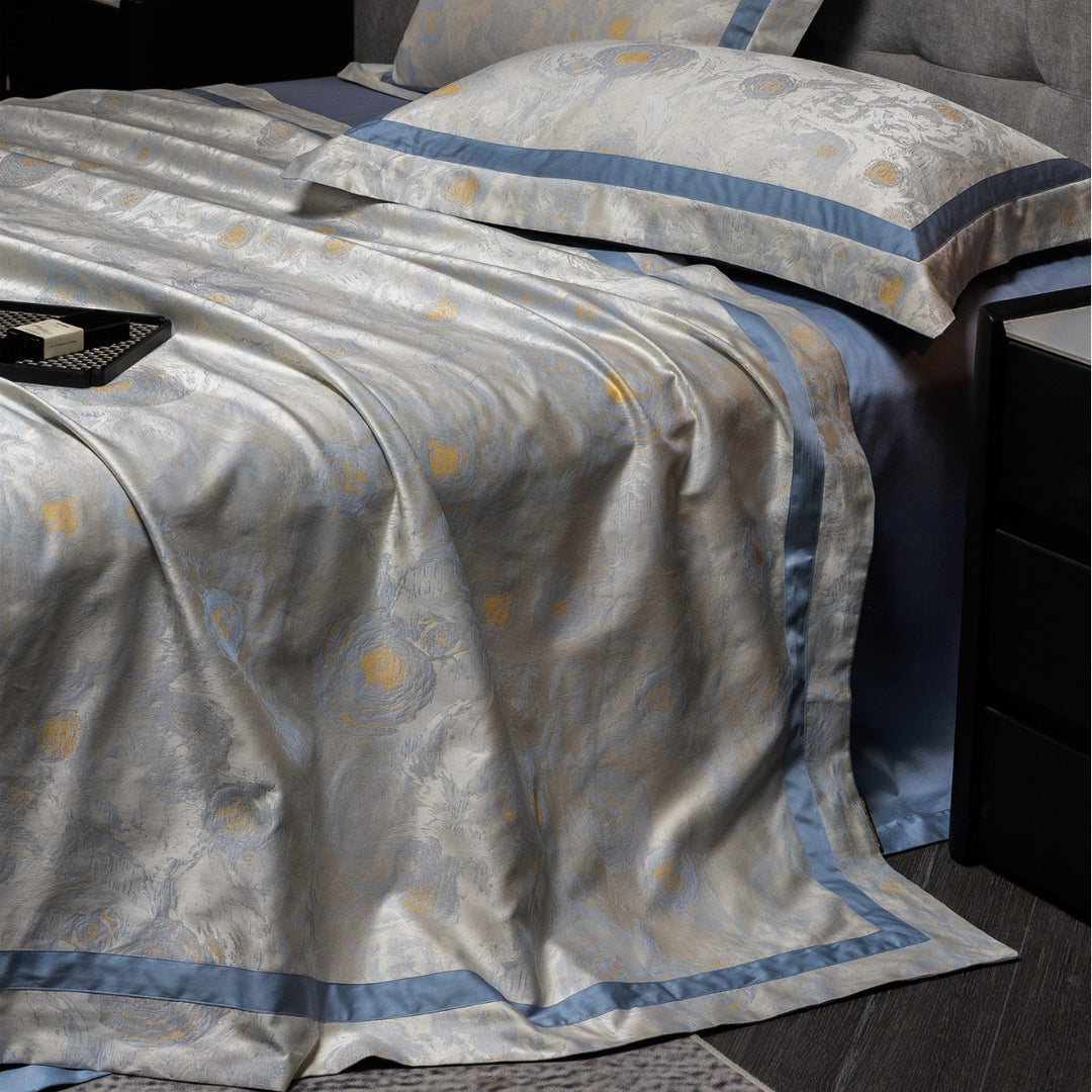 Gradient Jacquard Satin Duvet Cover Set with Floral Embossed Motif and Pillow Shams