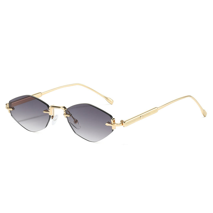 Chic Angular Cat-Eye Sunglasses Stornfield