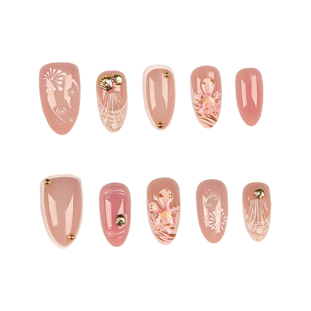 Decorative Nail Tips Set with Gold Accents