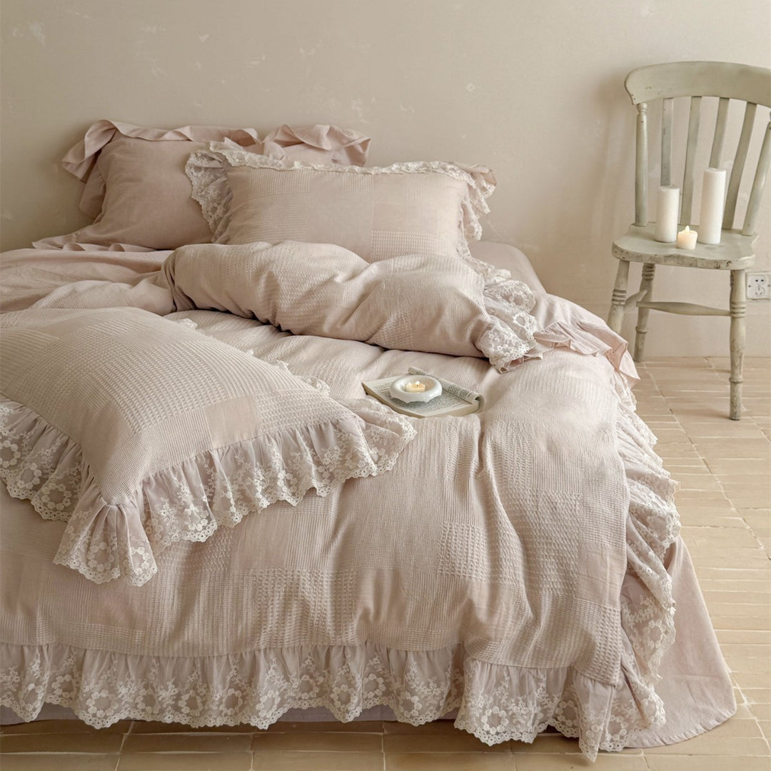 Romantic Lace-Trim Ruffled Cotton Duvet Cover Set with Patchwork Texture & Oxford Shams