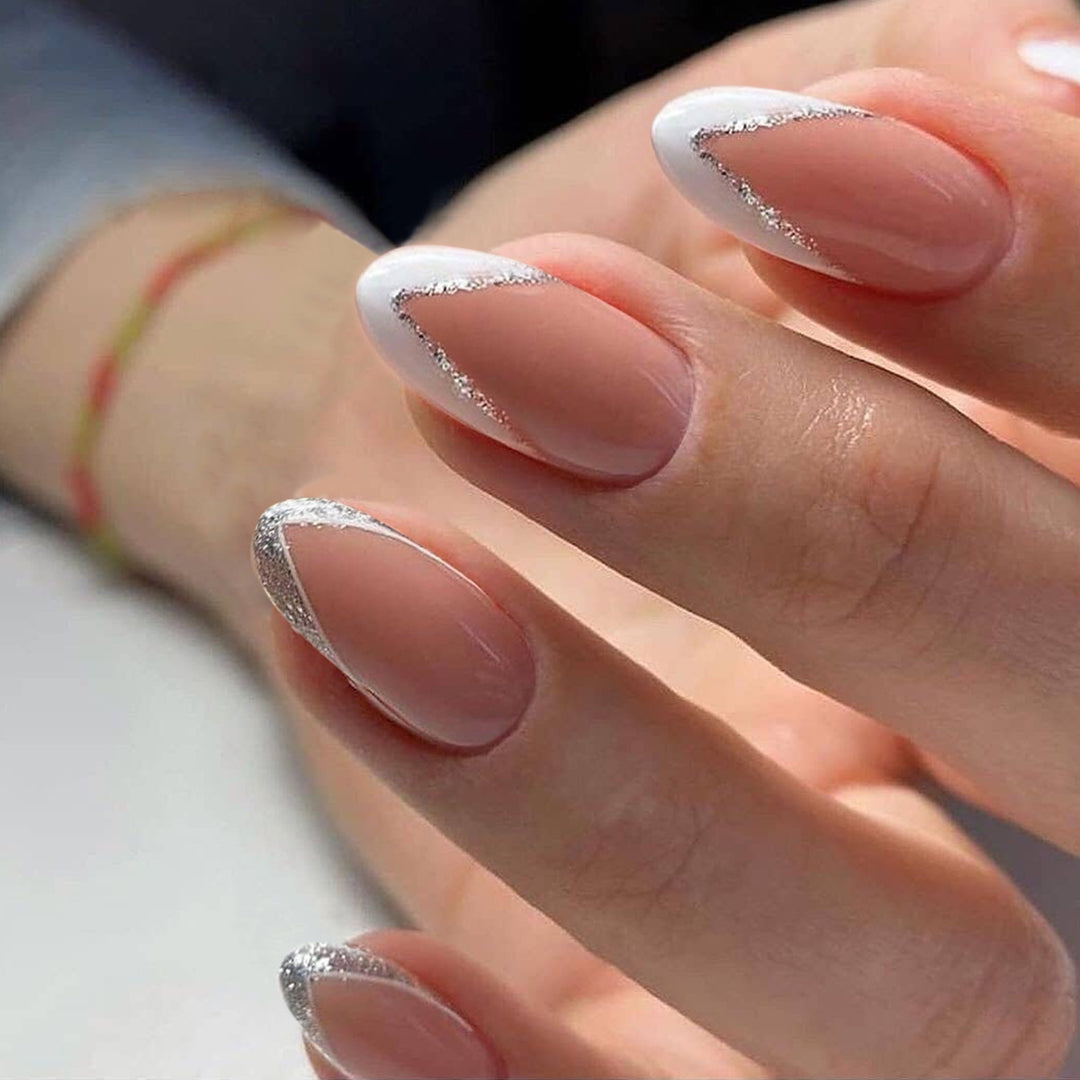 Elegant French Tip Nail Art Stornfield