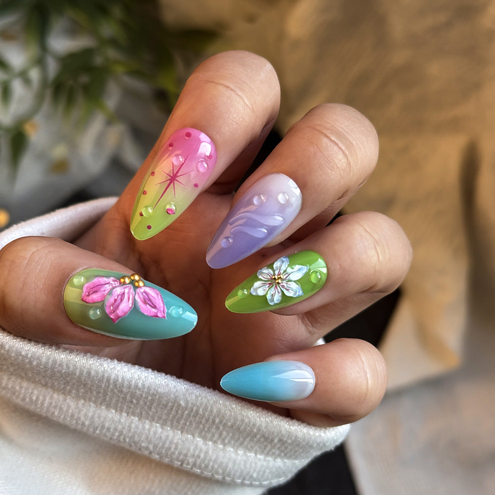 Artistic Floral-Embellished Press-On Nail Set Stornfield