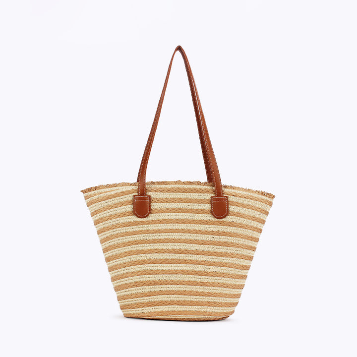Beach bag with unique woven design Stornfield