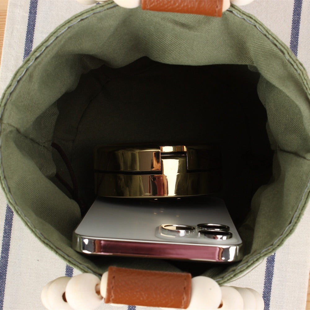Handbag Made of High-Quality Woven Natural Material with Innovative Closure Stornfield