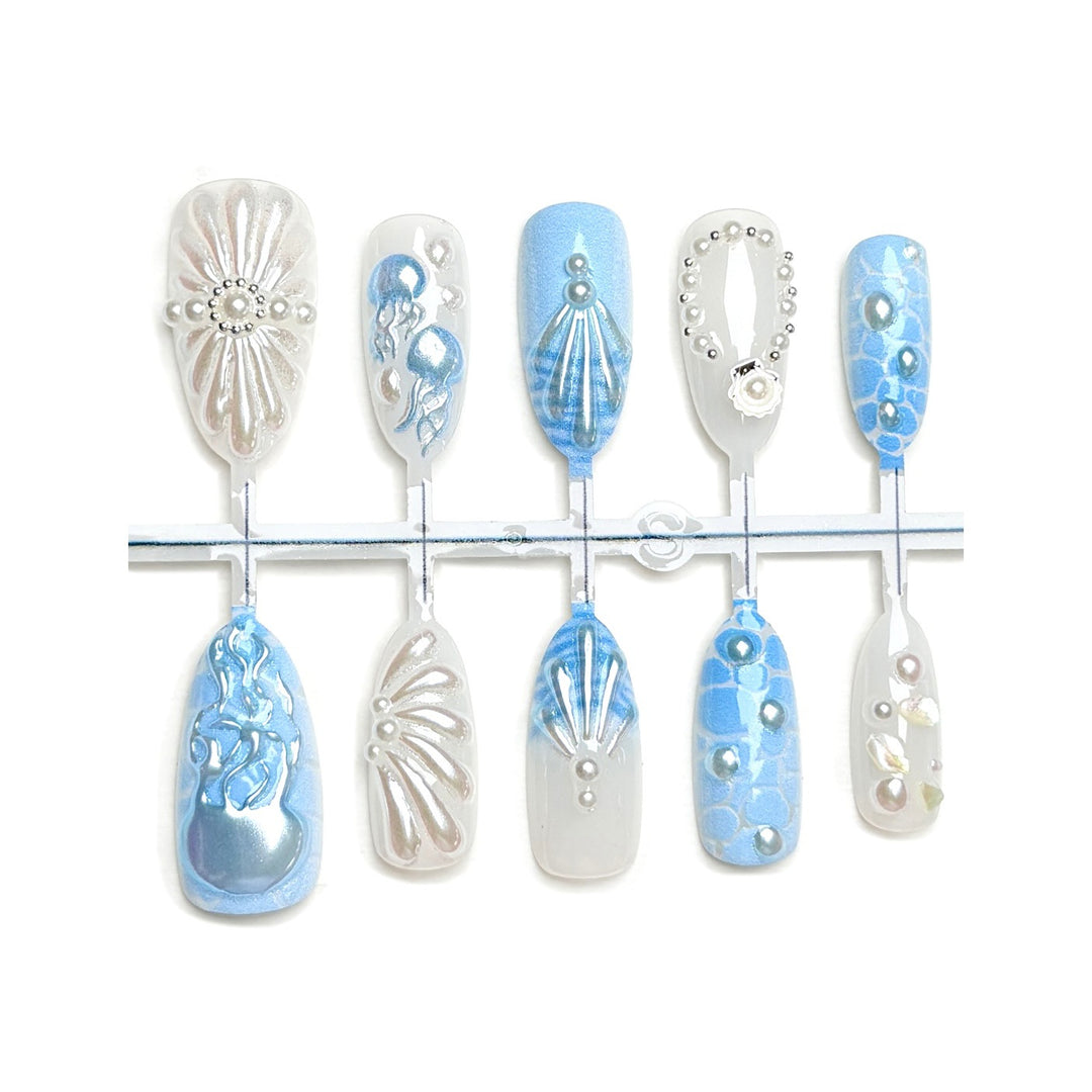 Marine-Themed Press-On Nail Set