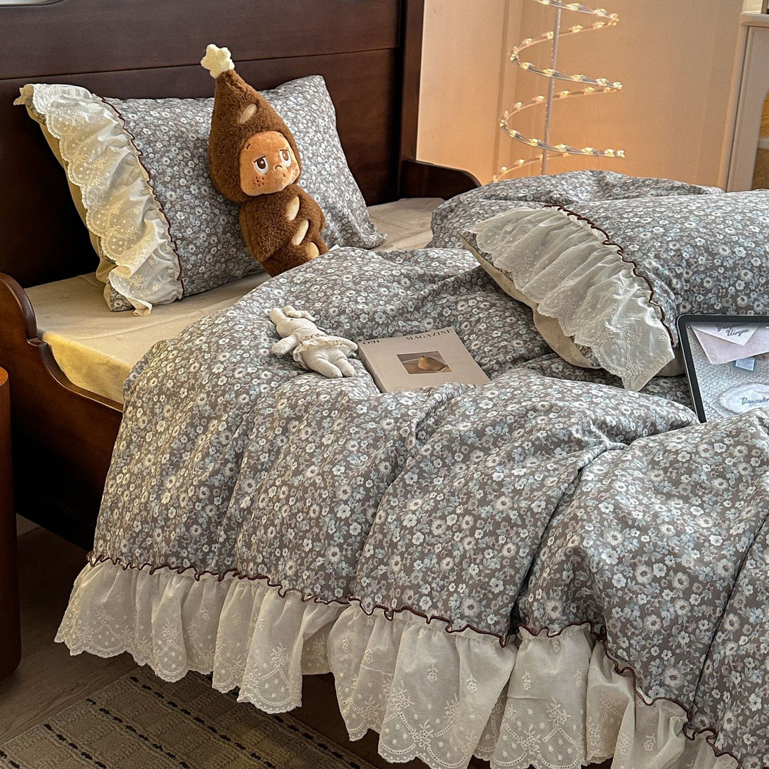 Floral Cotton Blend Duvet Cover Set with Lace Ruffle and Pillow Shams