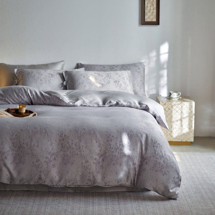 Reversible Satin-Back Jacquard Duvet Cover Set