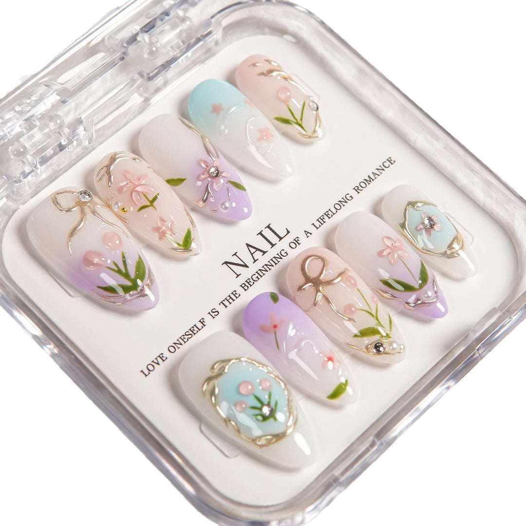 Artistic Floral Design Press-On Nail Kit
