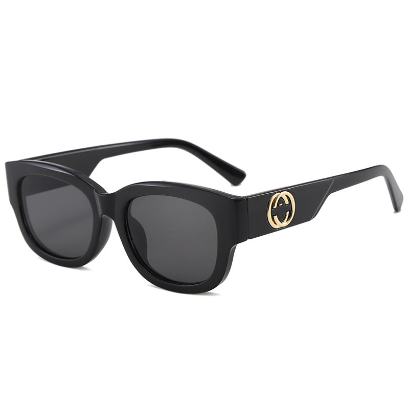 Women's sunglasses in exclusive design with fashionable frame and UV protection Stornfield