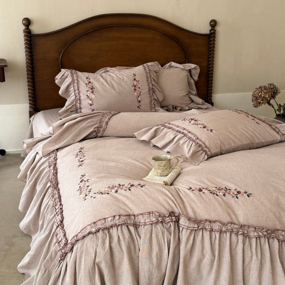 Vintage Ruffled Embroidered Linen Duvet Cover Set with Floral Pillow Shams
