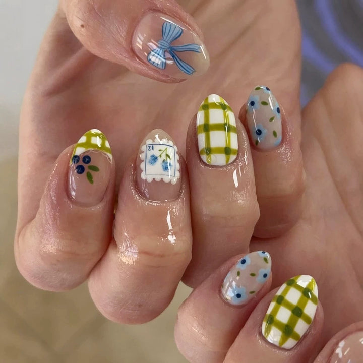 Artificial Nail Design Stornfield