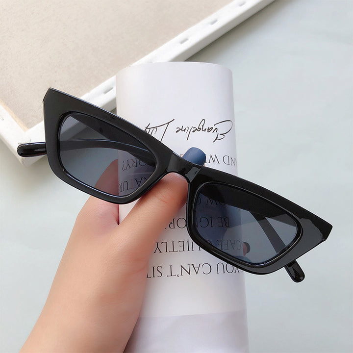 Fashionable Cat-Eye Sunglasses Stornfield