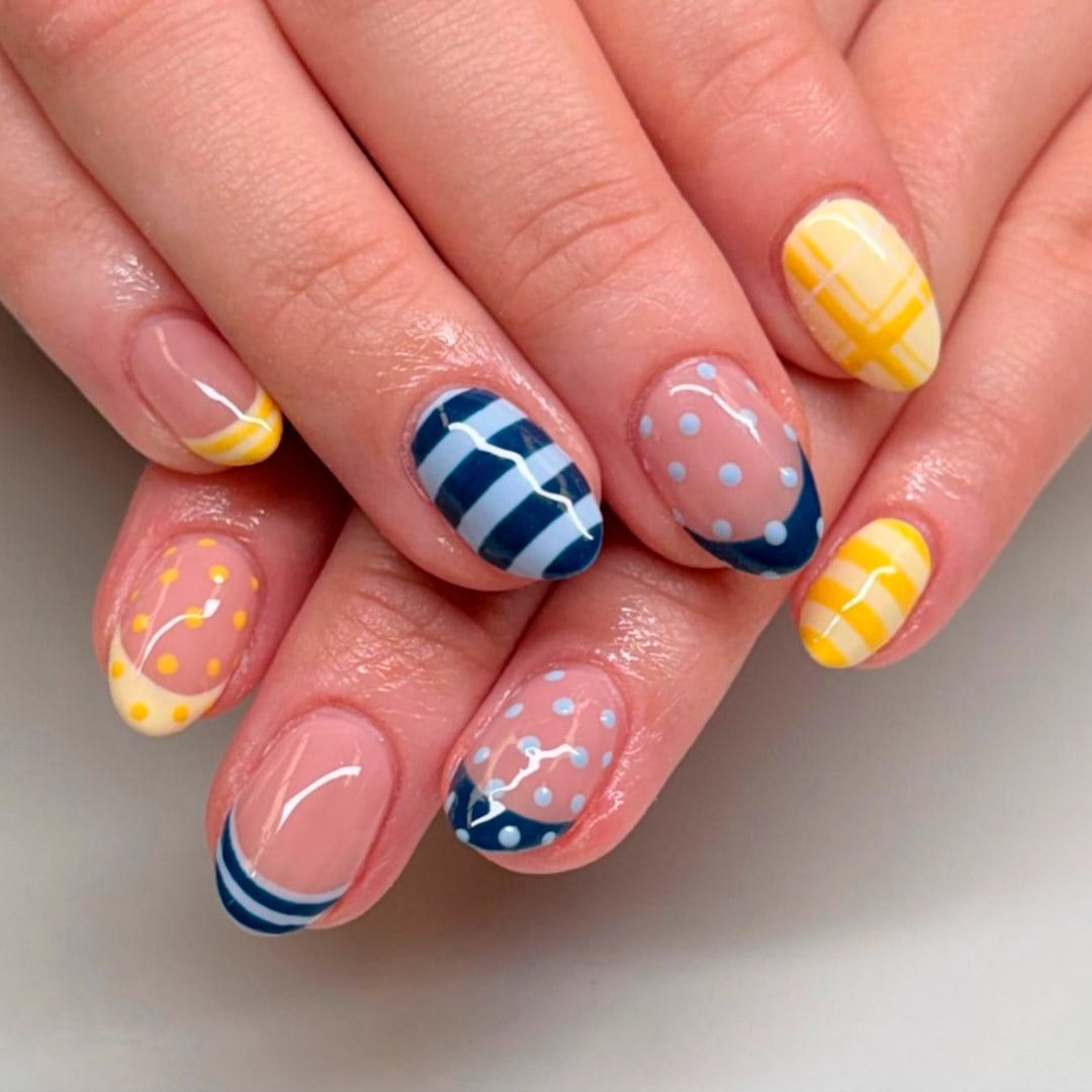 Creative Nail Art in Elegant Pattern Stornfield