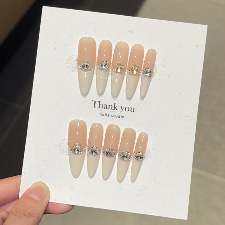 Elegant Decorated Artificial Nail Set Stornfield