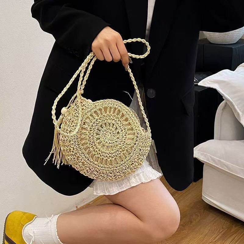 Beef Macrame Shoulder Bag with Tassel Stornfield