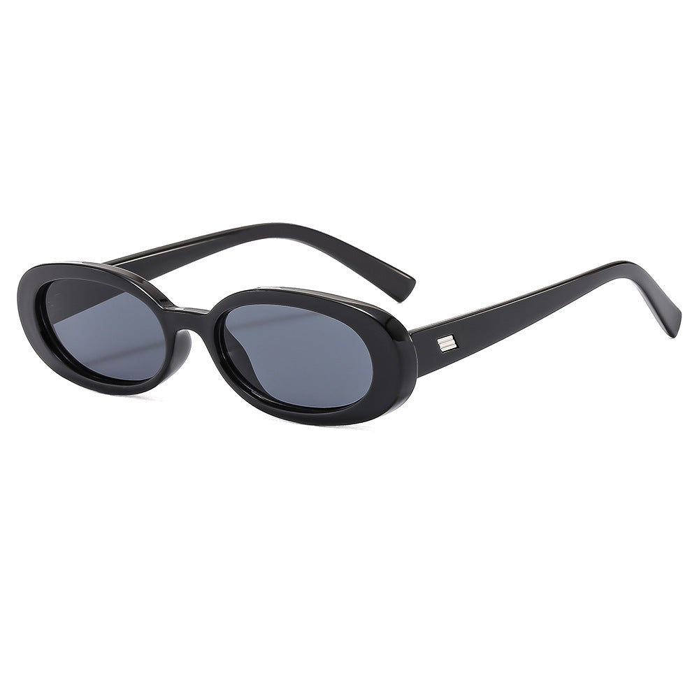 Ladies fashionable sunglasses in elegant tortoise shell design Stornfield