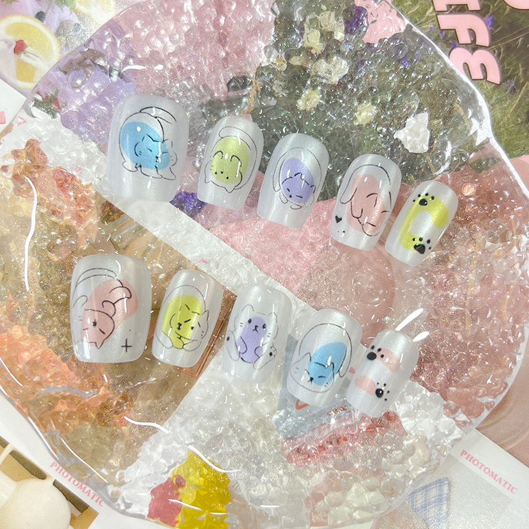 Creative nail art with animal motifs Stornfield
