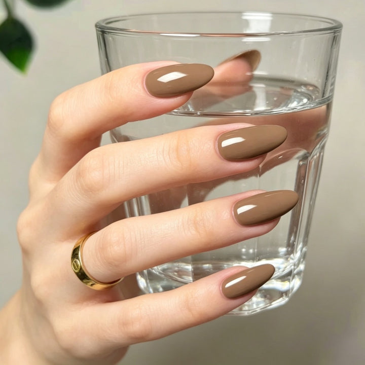 Elegantly Shaped Almond Press-On Nails Stornfield