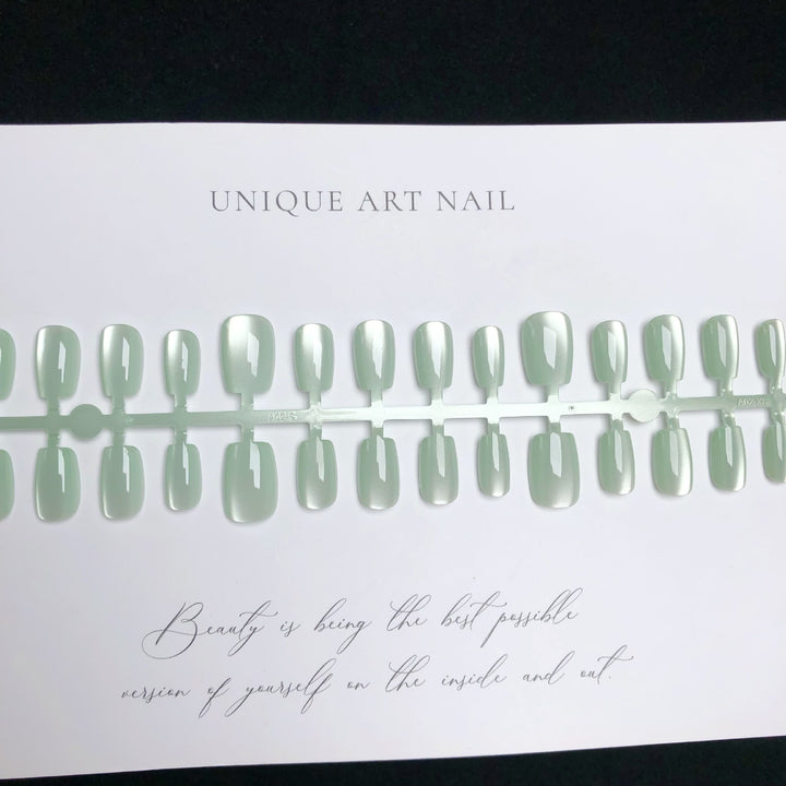 Trendy Press-On Nail Set