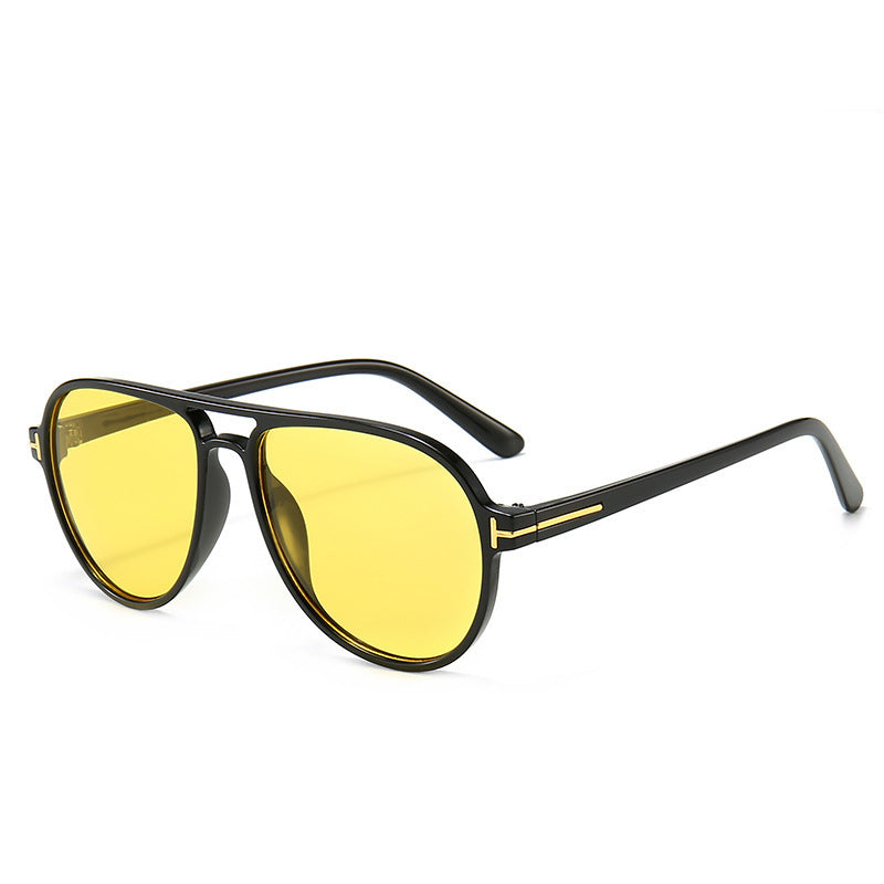 Elegant Aviator-Style Sunglasses Stornfield