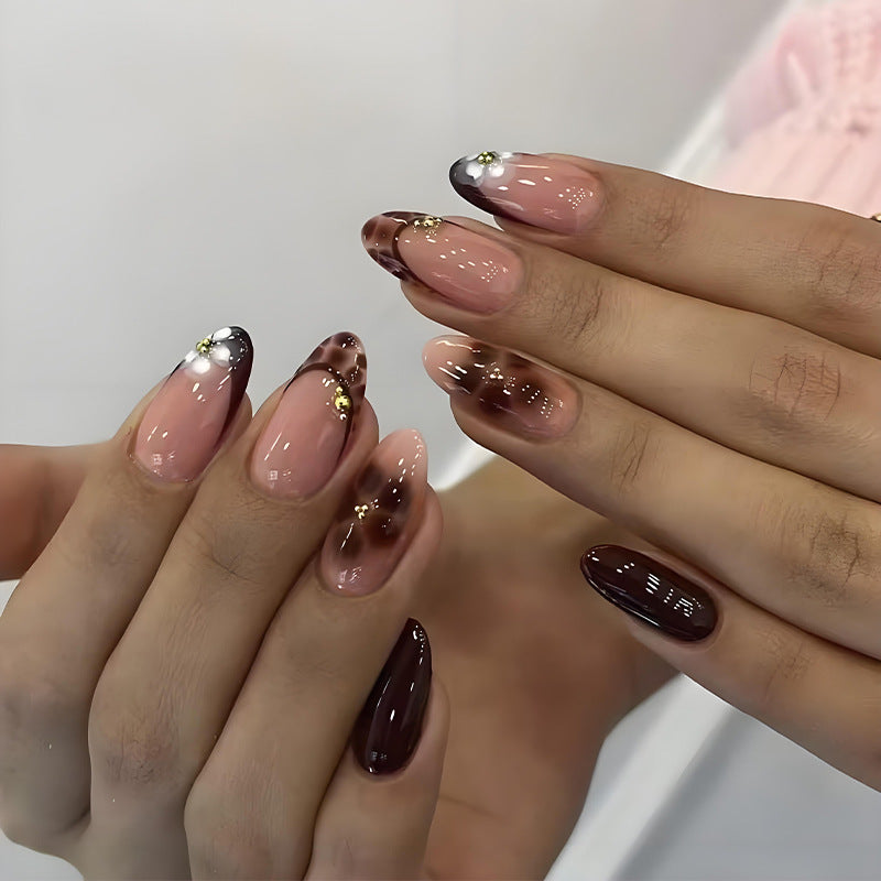 Nail Art Set with elegant and creative designs Stornfield