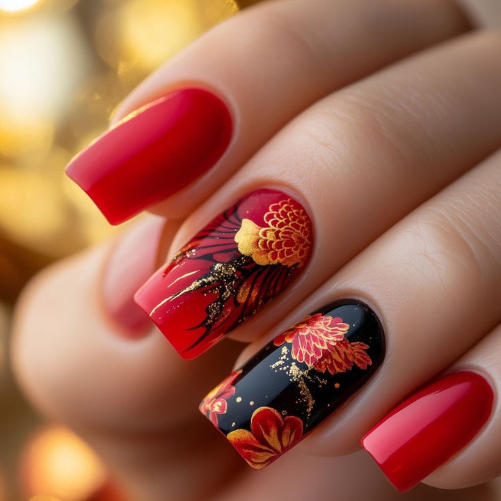 Artistic Nail Tips in Floral Design Stornfield