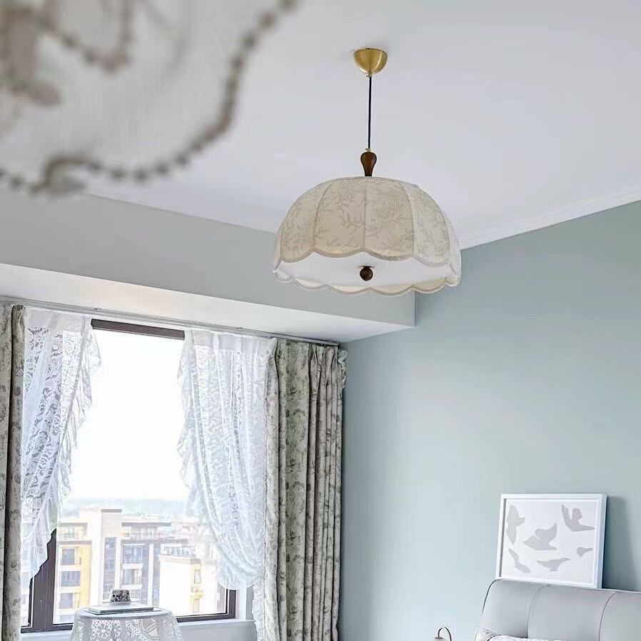 Elegant Vintage Style Chandelier