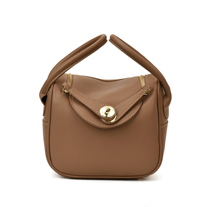Chic Textured Handbag Stornfield