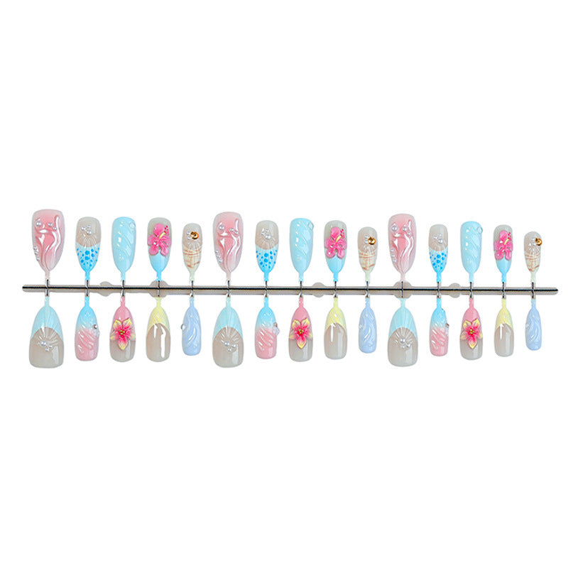 Art nail set with floral and glamorous designs Stornfield