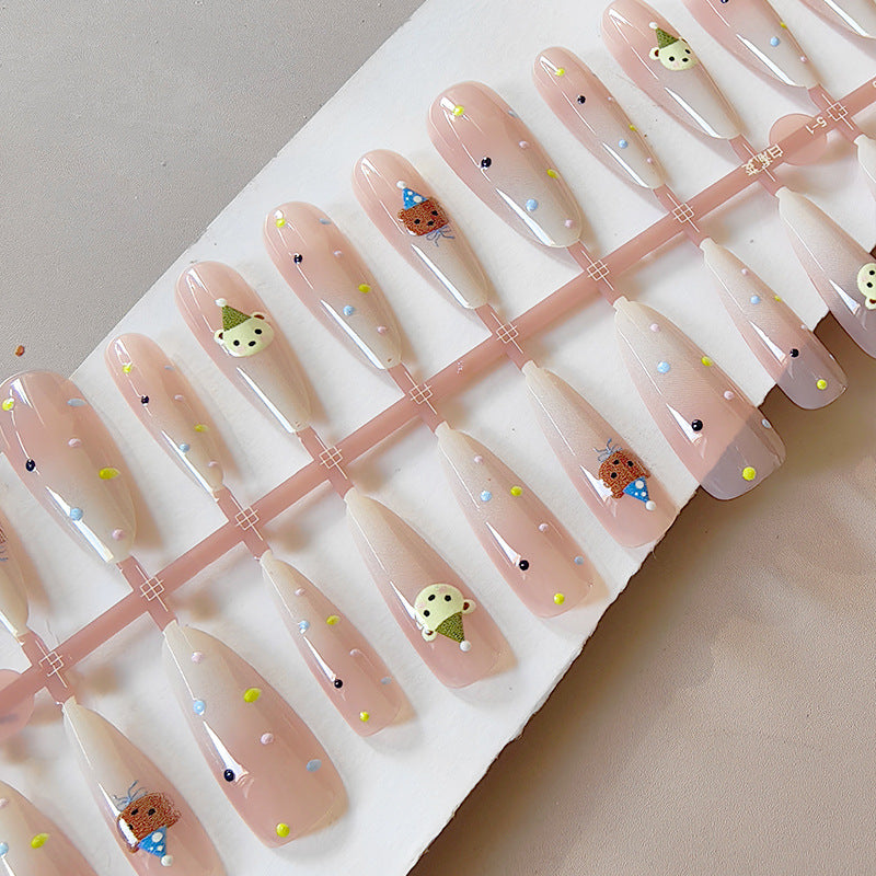 Artificial Fingernails in Playful Animal Design Stornfield