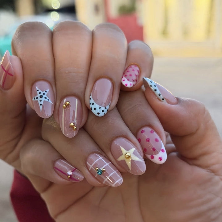 Artistic Decorative Press-On Nail Set 1790746064