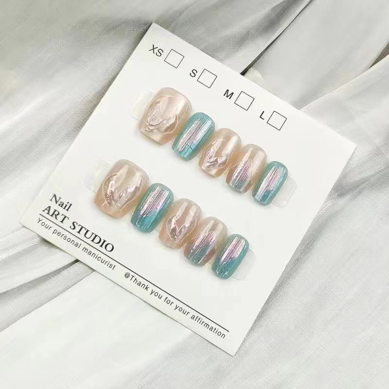 Elegant Artificial Nails with Shimmering Effect Stornfield