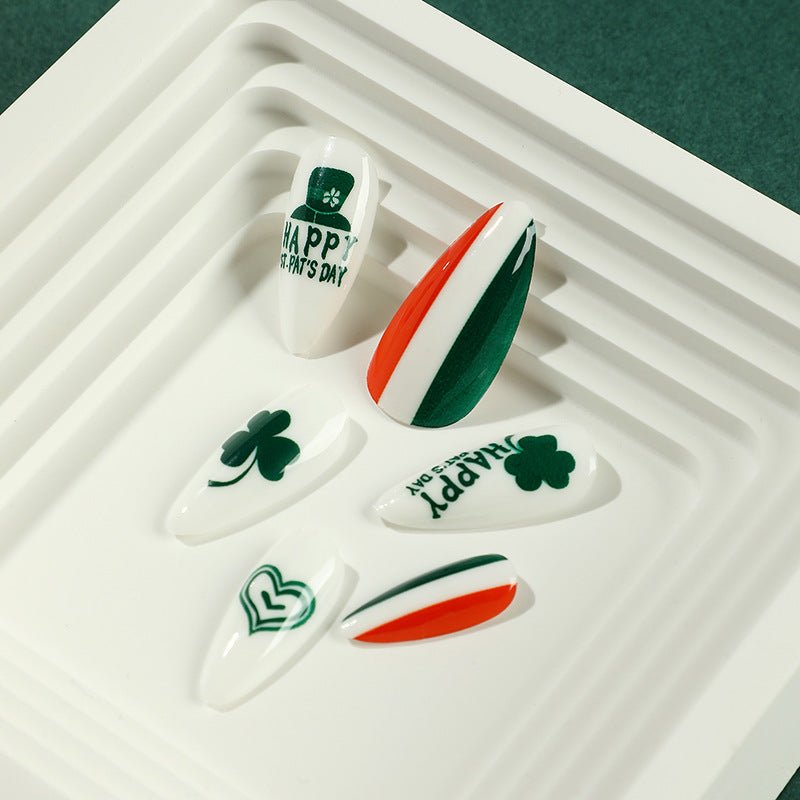 Trendy Nail Art in Irish Style Stornfield